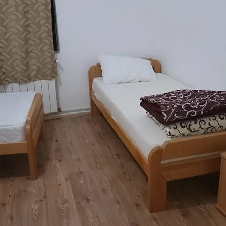 Bed & Breakfast Musical Pansion Radgost,