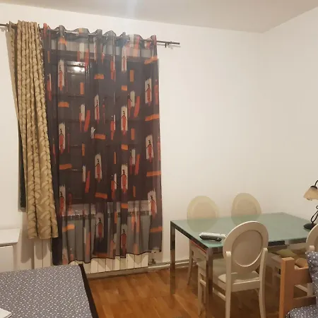 Bed & Breakfast Musical Pansion Radgost, 3*